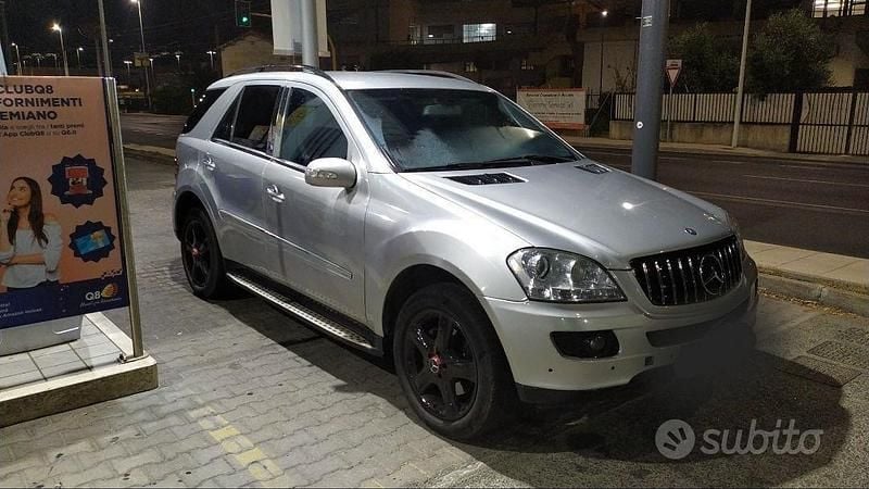 Usata Mercedes ML320 224 CV (164 kW) 2010 SUV