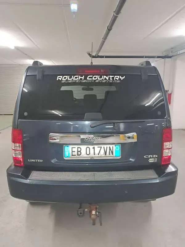 Usata Jeep Cherokee Limited 177 CV (130 kW) 2010 Blu/azzurro SUV