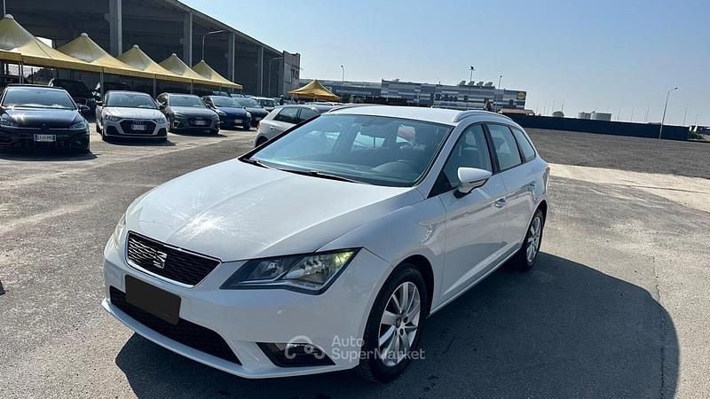 Usata Seat Leon ST Style 105 CV (77 kW) 2014 Bianco Station wagon