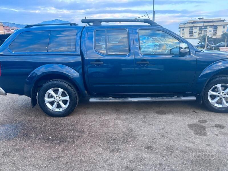 Usata Nissan Navara 171 CV (125 kW) 2008 Blu Pick-up