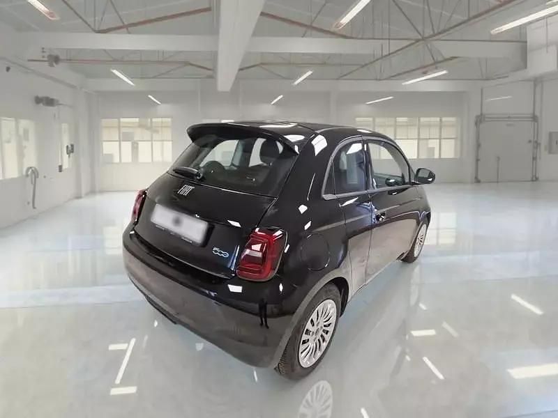 Usata Fiat 500e 42 kW (58 CV) 2024 Nero Berlina