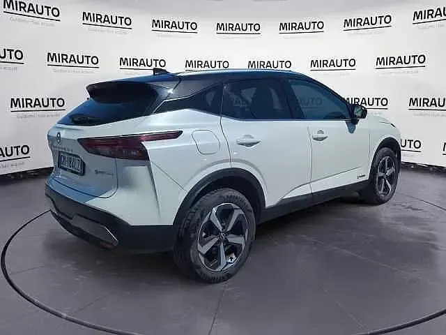 Gebraucht Nissan Qashqai N-Connecta 157 PS (115 kW) 2023 Weiß SUV