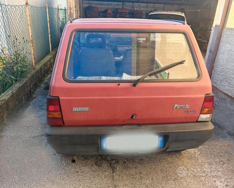 Usata Fiat Panda Young 39 CV (28 kW) 2000 Rosso Utilitaria