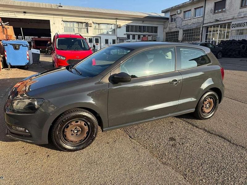 Usata VW Polo Comfortline 75 CV (55 kW) 2015 Berlina