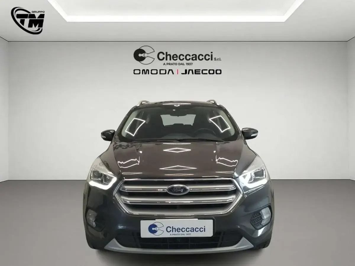 Usata Ford Kuga Business Edition 120 CV (88 kW) 2019 Grigio SUV