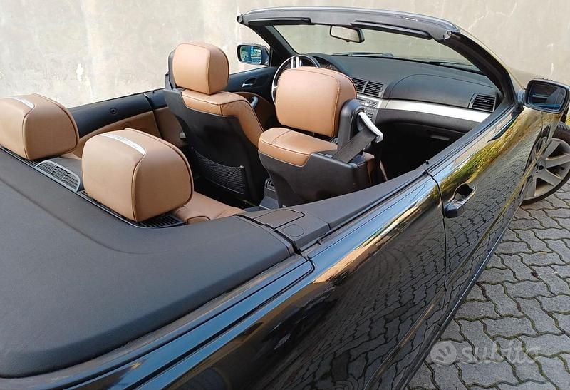Usata BMW 318 Cabriolet 2006 Nero Cabrio