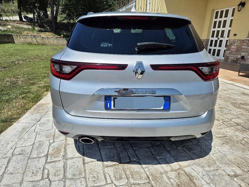 Usata Renault Mégane GrandTour Bose Edition 110 CV (80 kW) 2016 Grigio Station wagon