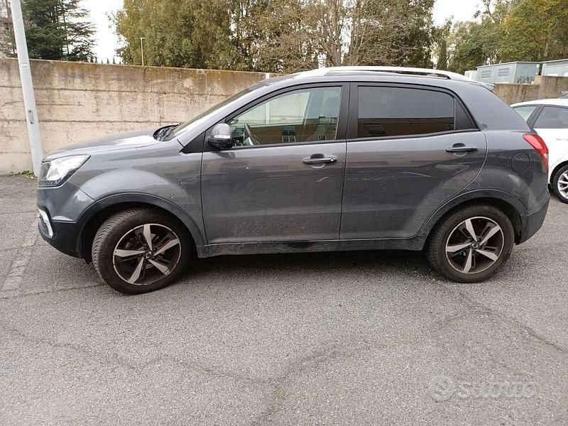 Usata Ssangyong (KGM) Korando Limited 178 CV (130 kW) 2018 Grigio SUV