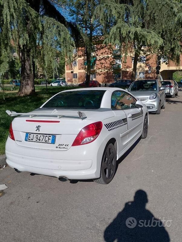 Usata Peugeot 207 CC 120 CV (88 kW) 2011 Bianco Cabrio