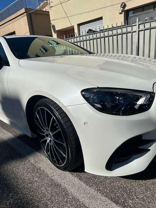 Usata Mercedes E220 Premium Plus 194 CV (142 kW) 2020 Bianco Coupé