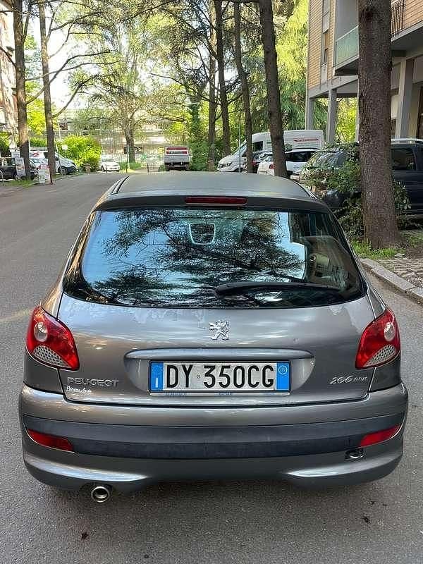 Usata Peugeot 206 60 CV (44 kW) 2009 Grigio Berlina