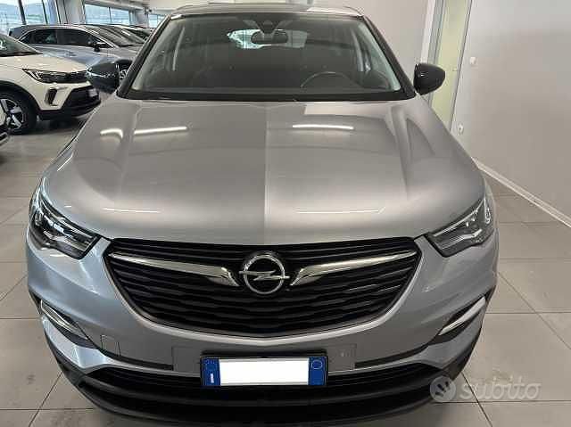Usata Opel Grandland X Business Edition 131 CV (96 kW) 2021 Grigio SUV