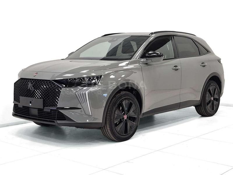 Grigio premiere Nuova 2025 DS Automobiles DS7 Crossback Performance SUV | 35.890 € (Ottimo prezzo) - Immagine 1/4