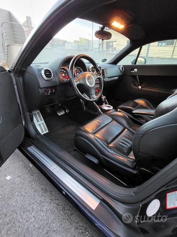 Usata Audi TT Exclusive 250 CV (183 kW) 2003 Nero Coupé
