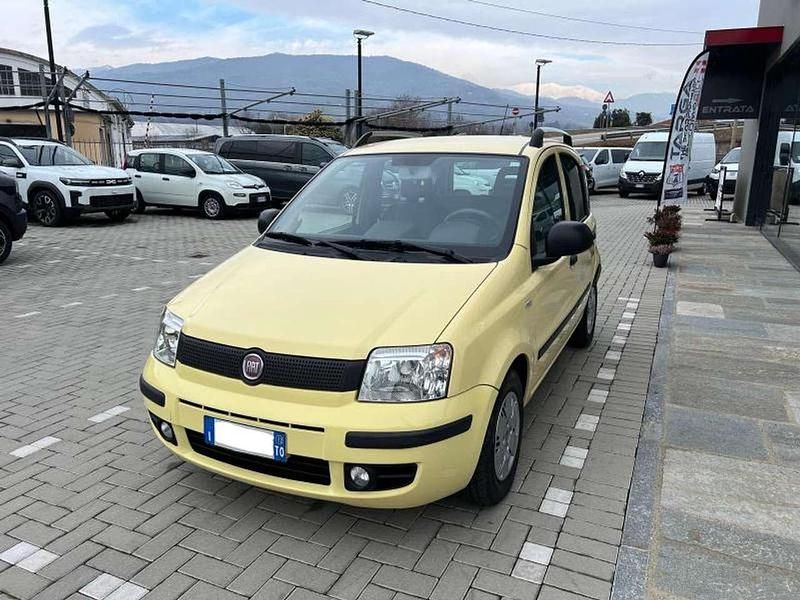 Usata Fiat Panda Dynamic 69 CV (50 kW) 2012 Marrone Cabrio