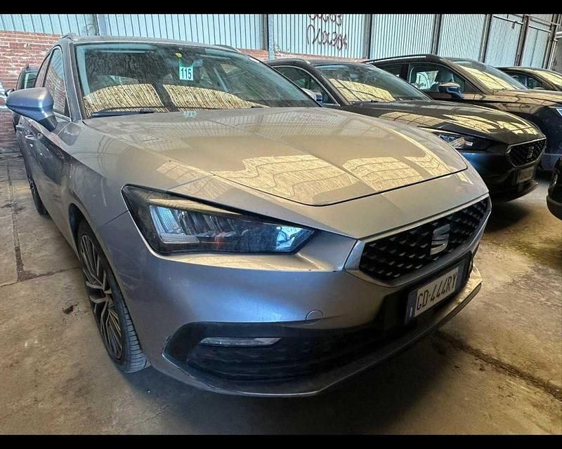 Usata Seat Leon XCELLENCE 150 CV (110 kW) 2021 Argento Station wagon