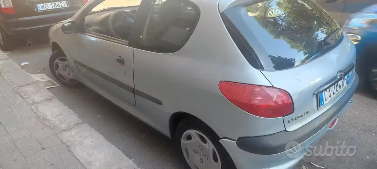 Usata Peugeot 206 60 CV (44 kW) 2002 Berlina