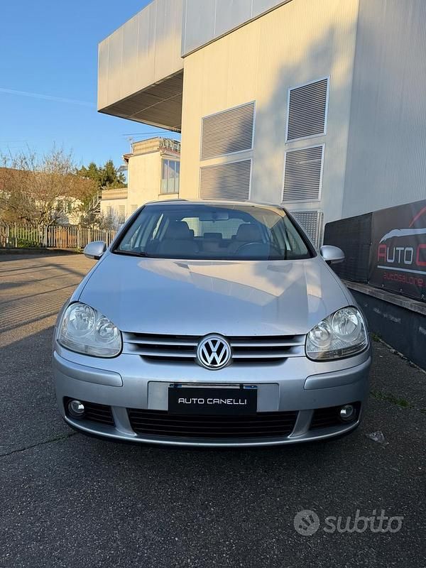 Usata VW Golf V Comfortline 105 CV (77 kW) 2007 Grigio Berlina