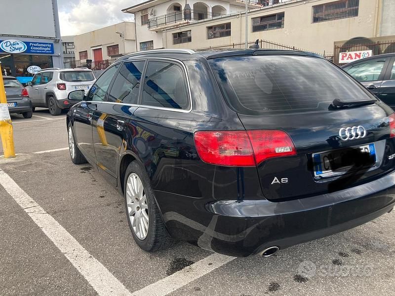 Usata Audi A6 180 CV (132 kW) 2005 Nero Station wagon