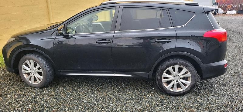 Usata Toyota RAV4 2013 Nero Berlina