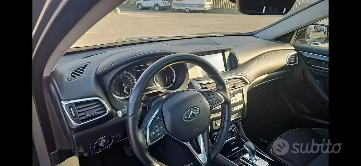 Usata Infiniti Q30 Premium 109 CV (80 kW) 2019 Berlina