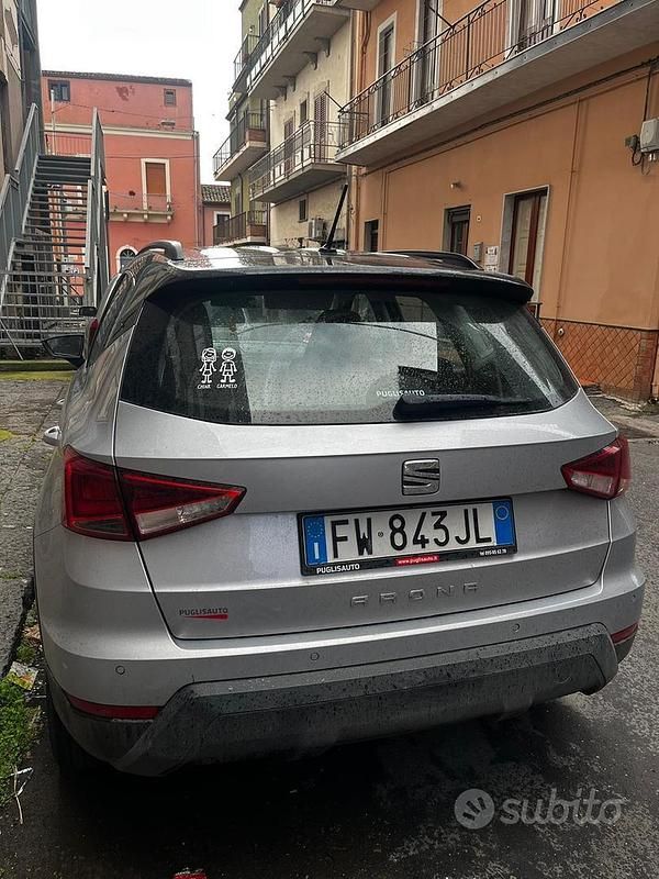 Usata Seat Arona 95 CV (69 kW) 2019 Grigio SUV