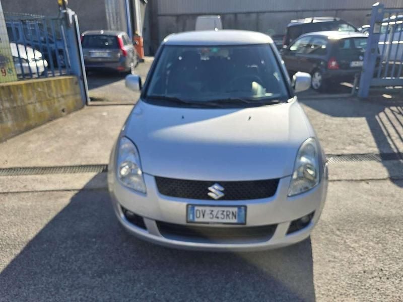 Usata Suzuki Swift GL 91 CV (66 kW) 2009 Argento Utilitaria