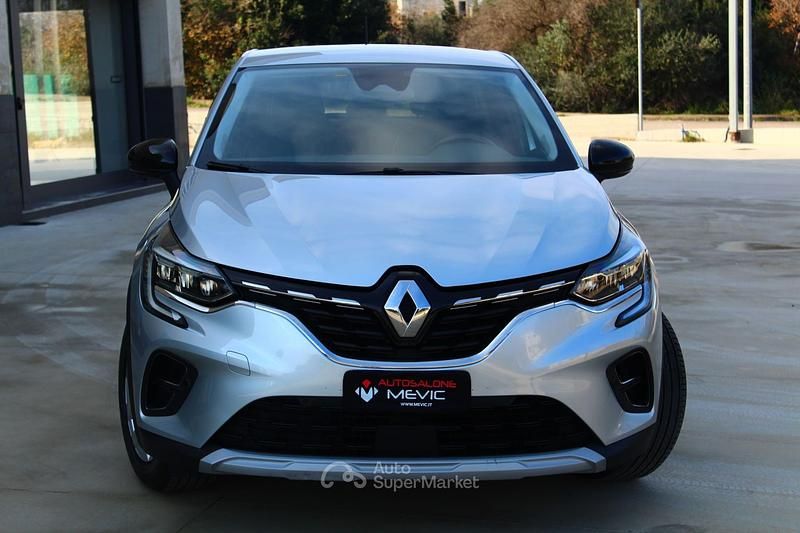 Usata Renault Captur Intens 159 CV (116 kW) 2022 Grigio SUV