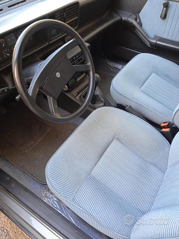 Usata Lancia Prisma 77 CV (56 kW) 1987 Berlina