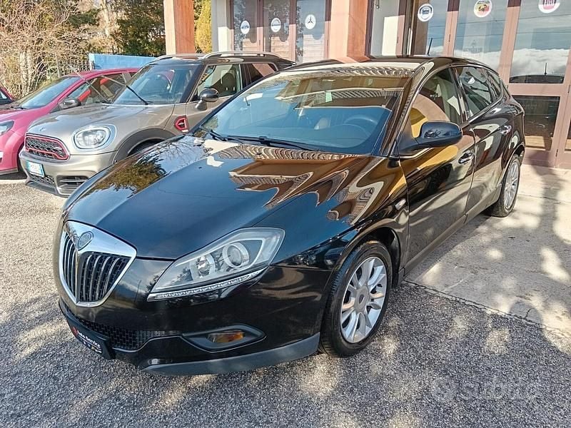 Usata Lancia Delta 120 CV (88 kW) 2009 Nero Utilitaria