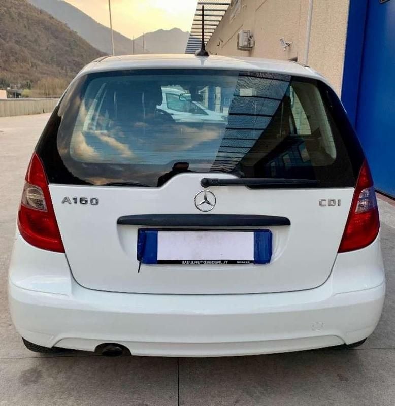 Usata Mercedes A160 Avantgarde 82 CV (60 kW) 2009 Bianco pastello Berlina