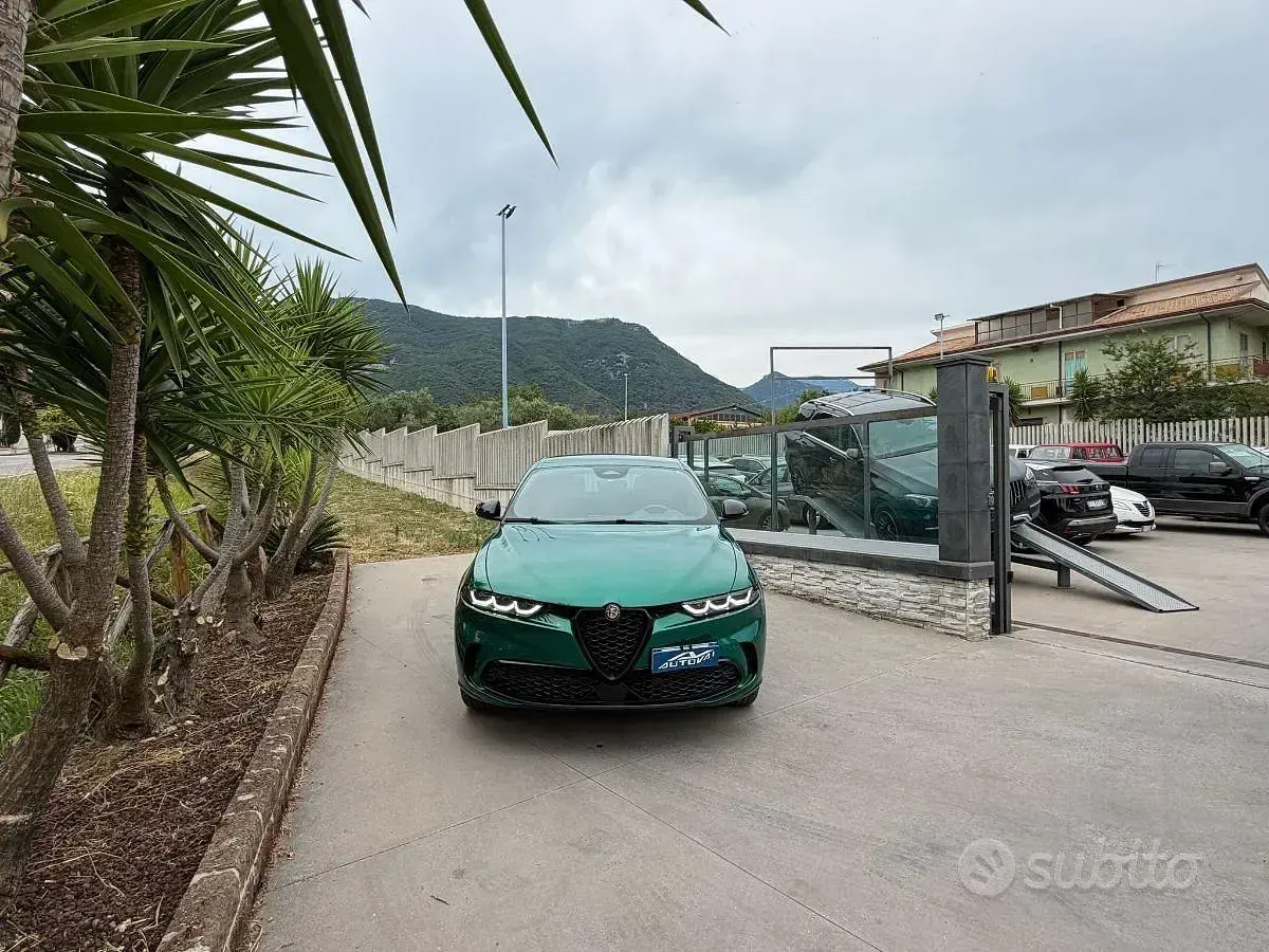 Usata Alfa Romeo Tonale Veloce 160 CV (117 kW) 2024 Bianco SUV