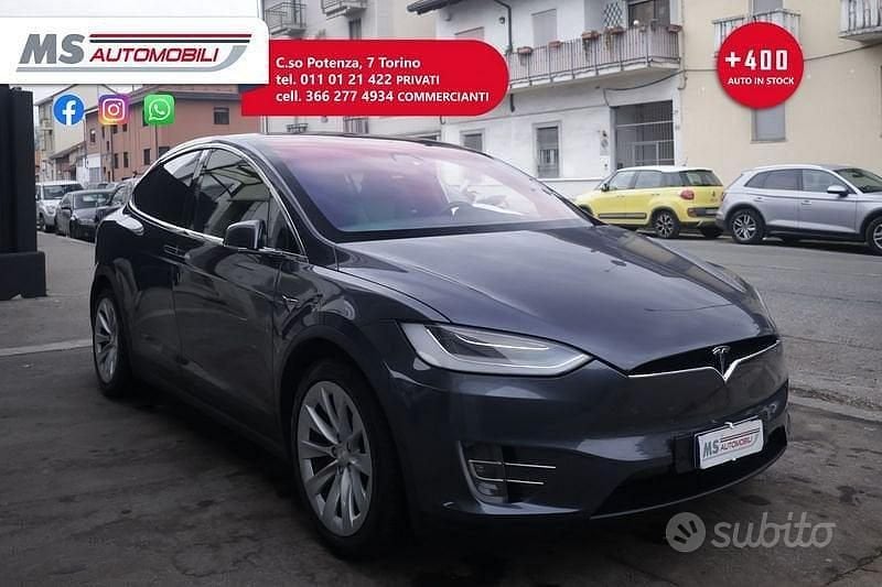 Usata Tesla Model X Long Range AWD 177 kW (241 CV) 2019 Grigio scuro SUV