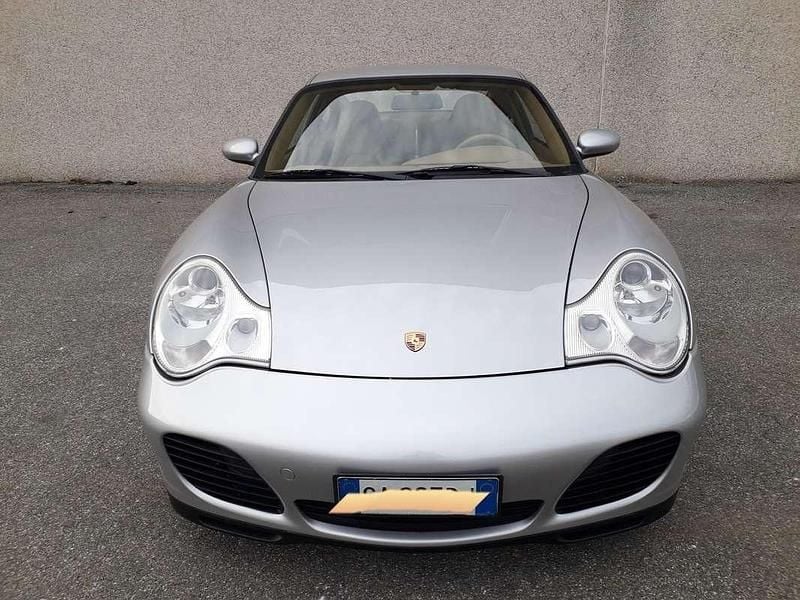 Usata Porsche 996 320 CV (235 kW) 2002 Argento Coupé