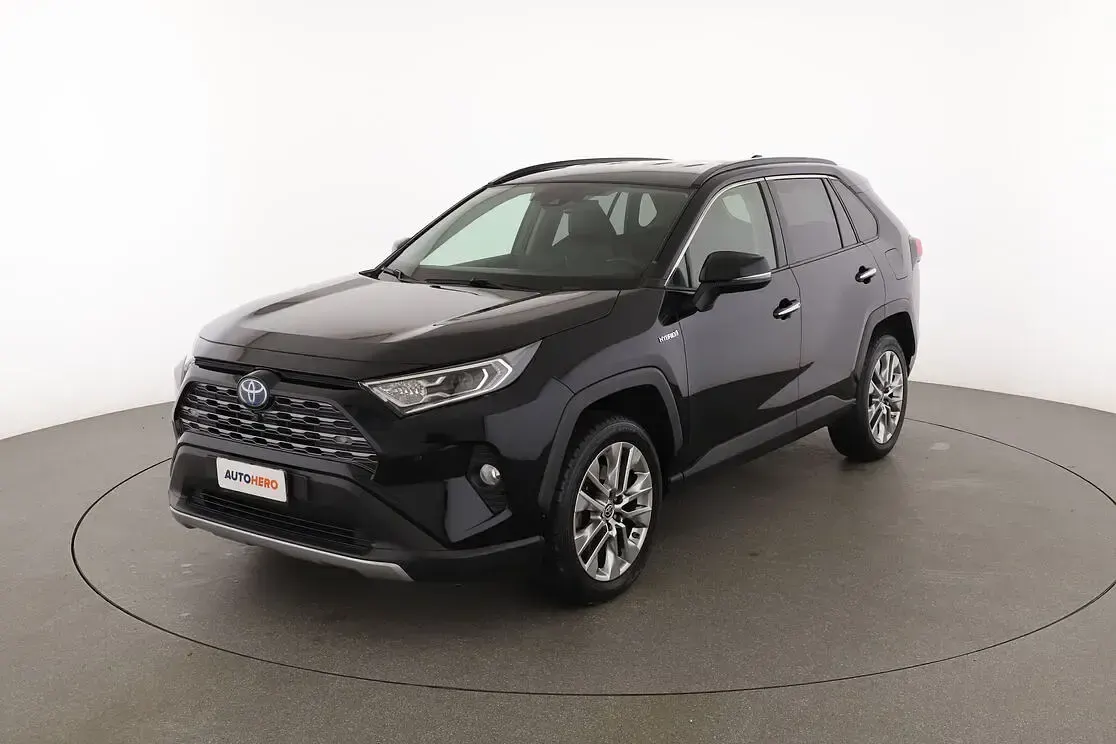 Usata Toyota RAV4 Hybrid Lounge 218 CV (160 kW) 2021 SUV