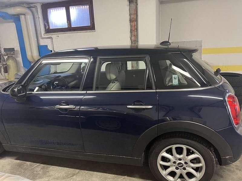 Occasion Mini Cooper D 90 ch (66 kW) 2018 Bleue Citadine