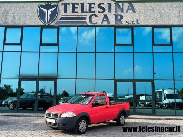Rosso Usata 2014 Fiat Strada Pick-up | 8000 € (Super prezzo) - Immagine 1/4