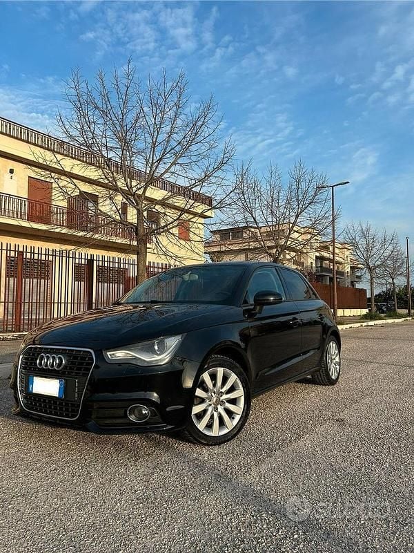 Usata Audi A1 90 CV (66 kW) 2012 Nero Berlina