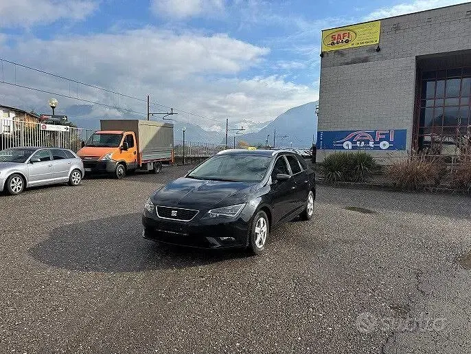 Usata Seat Leon ST 4Drive 105 CV (77 kW) 2013 Nero Station wagon