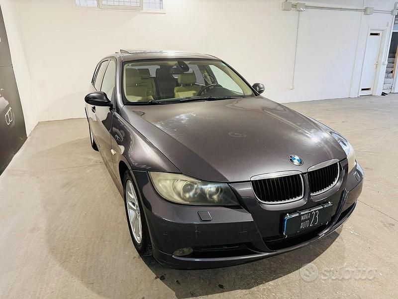 Usata BMW 320 Efficient Dynamics 163 CV (119 kW) 2007 Grigio Berlina