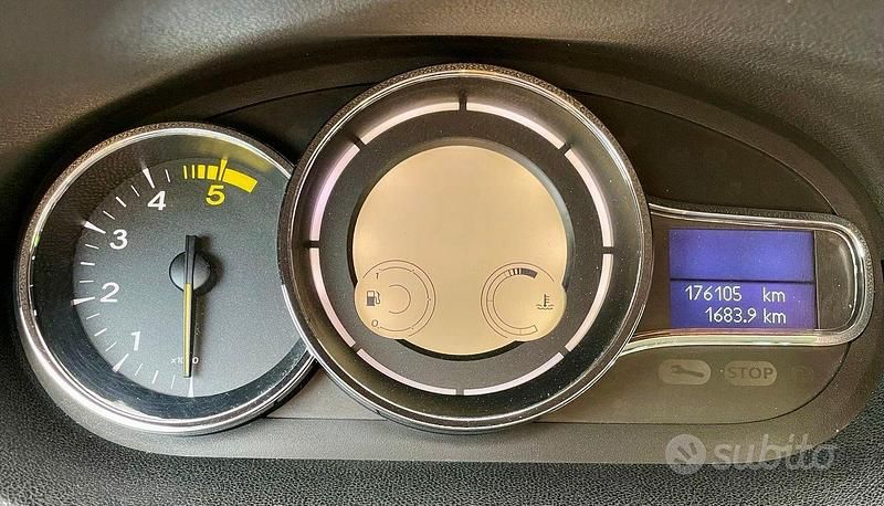 Usata Renault Mégane GrandTour 110 CV (80 kW) 2016 Grigio Station wagon