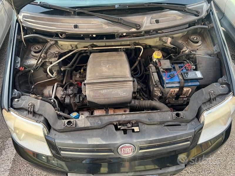 Usata Fiat Panda Climbing 60 CV (44 kW) 2009 Nero Utilitaria