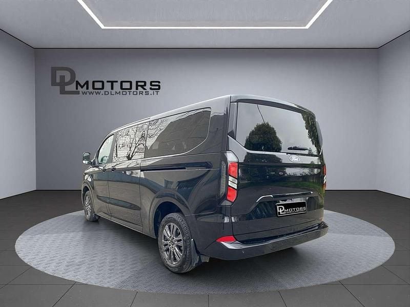 Usata Ford Tourneo Custom Titanium 170 CV (125 kW) 2025 Nero Furgone