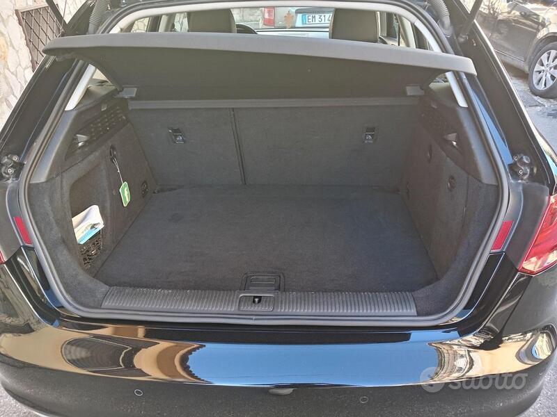 Usato 2014 Audi A3 Sportback e-tron El_Hybrid (14.800 €)