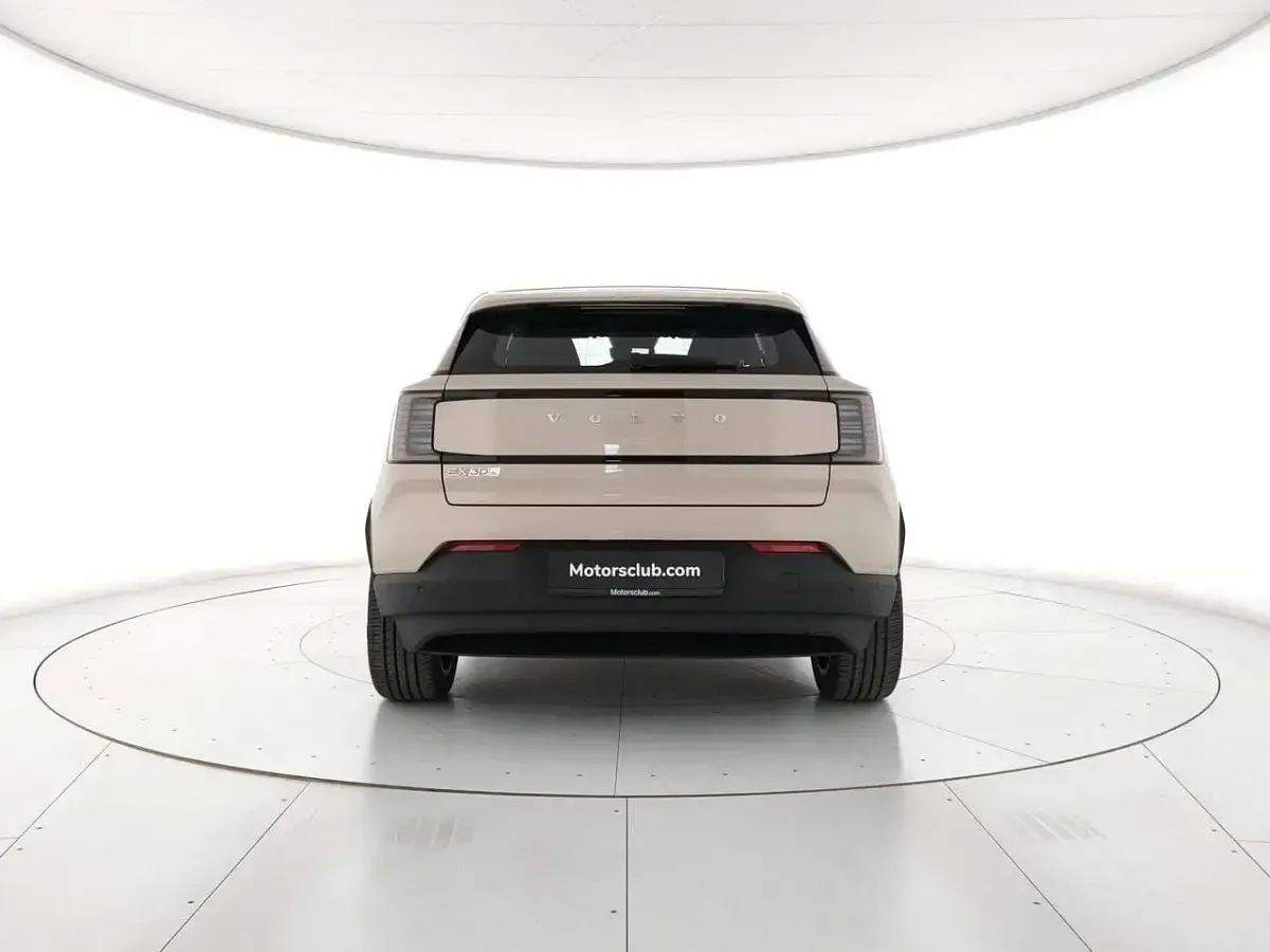 Nouvelle Volvo EX30 Plus 75 kW (102 ch) 2026 Gris SUV