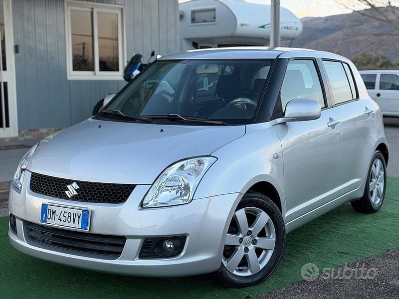 Usata Suzuki Swift 92 CV (67 kW) 2008 Grigio Berlina