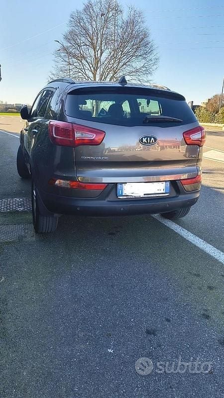 Usata Kia Sportage 116 CV (85 kW) 2011 Marrone SUV