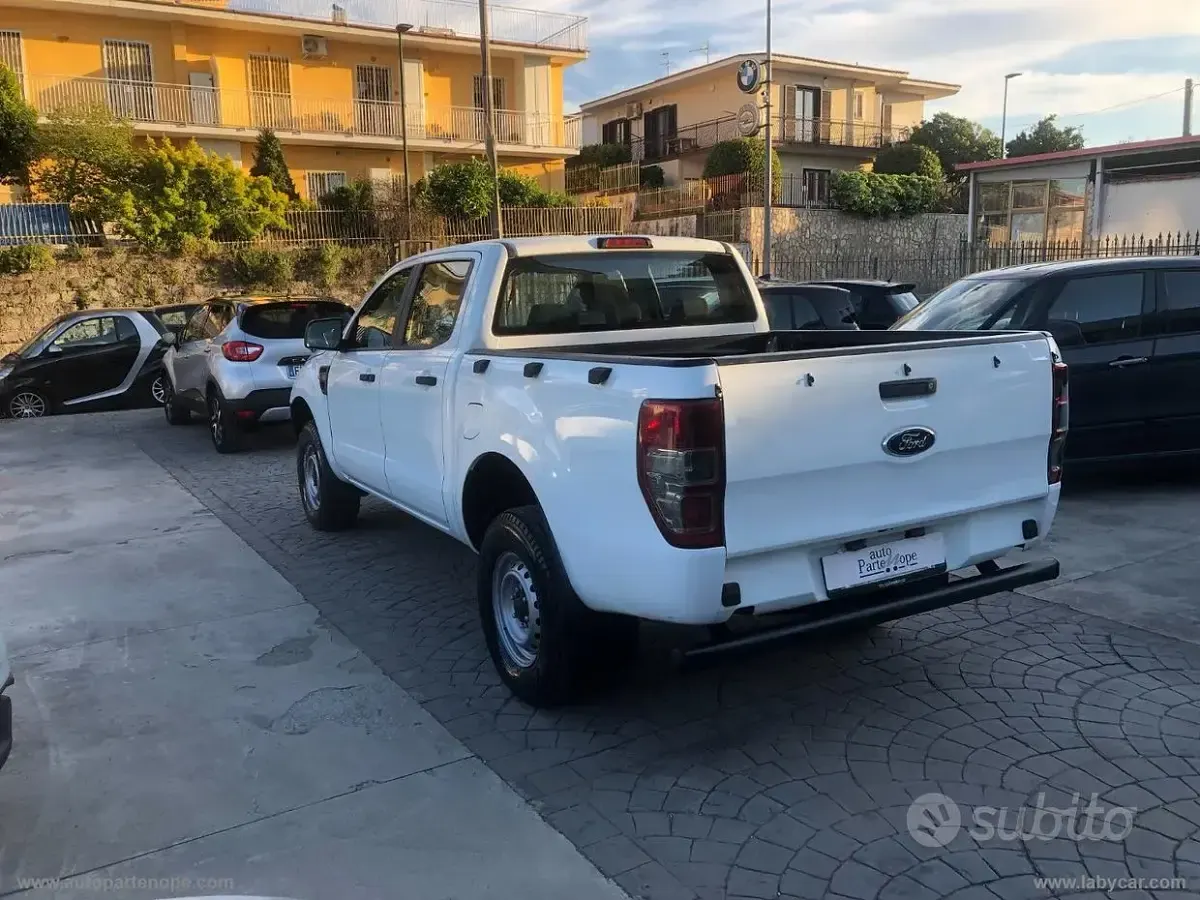 Usata Ford Ranger XL 150 CV (110 kW) 2012 Bianco Pick-up