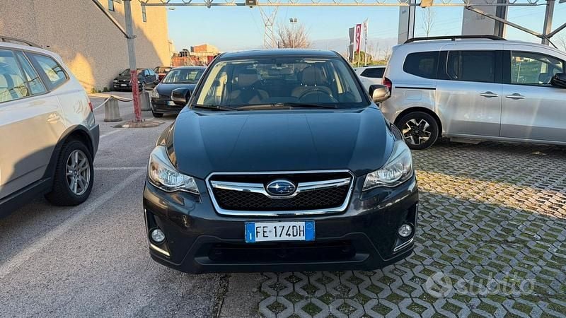 Usata Subaru XV 146 CV (107 kW) 2016 Grigio SUV