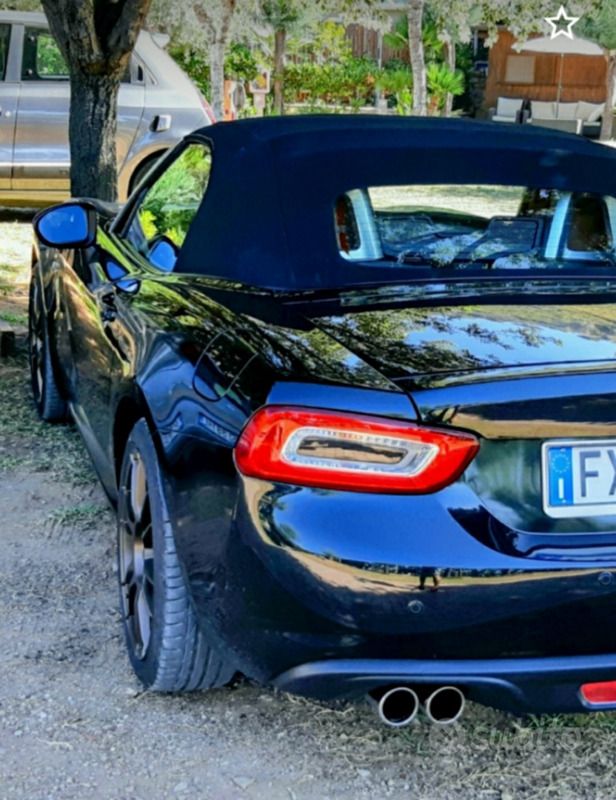 Nero Usata 2019 Fiat 124 Spider Lusso Cabrio | 22.950 € (Buon prezzo) - Immagine 1/4